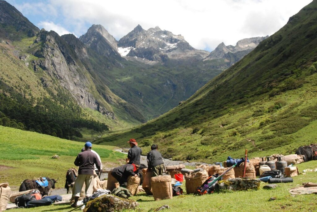 Trekking-in-Bhutan